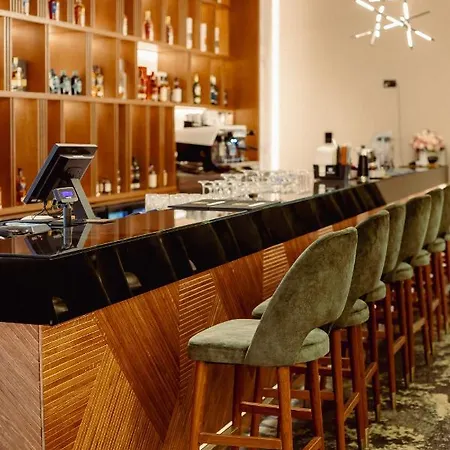 Hotel Alexandrion Experience